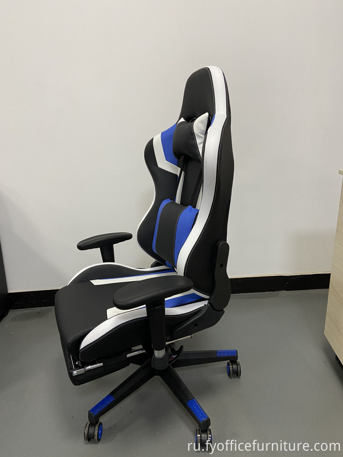 gaming chair